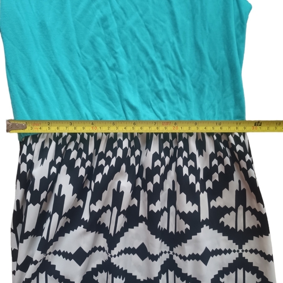 Long Maxi Women's Patterned Dress Tyche - Picture 3 of 3